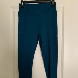 Victorias Secret workout leggings, dark green, size 8